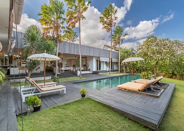 Ferienhaus New 5br Rice Field Views Dream Escape Kerobokan