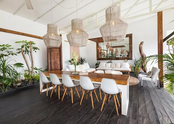 New 5br Rice Field Views Dream Escape Kerobokan